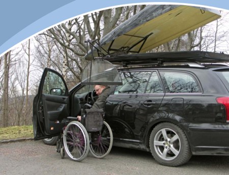 sedia a rotelle automobile